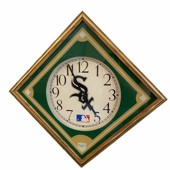 MLB Bulova Chicago White Sox wall clock by Chicago - Picture 1 of 10